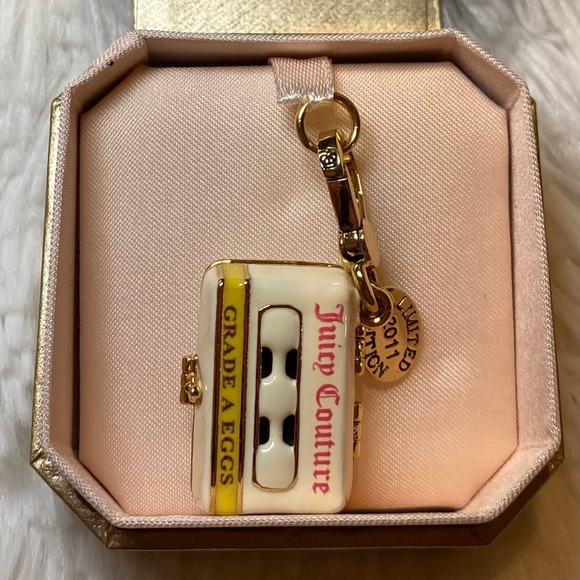 Juicy Couture Carton of Eggs Charm - Picture 2 of 8